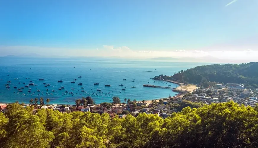Xanh Island