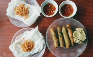 Banh muot spring rolls