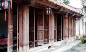 Chu Dong Tu Temple