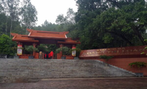 The tomb of Mrs. Hoang Thi Loan