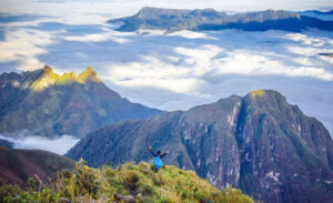 Bach Moc Luong Tu Peak