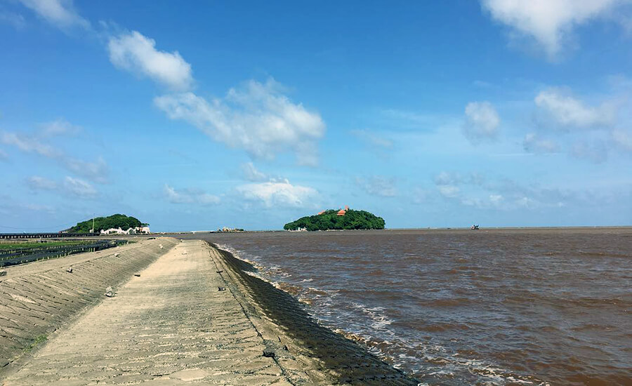 Da Bac island