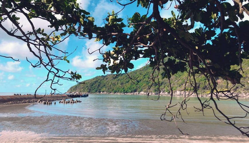 coastline in Hon Khoai