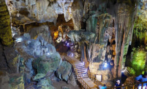 Tien Son Cave