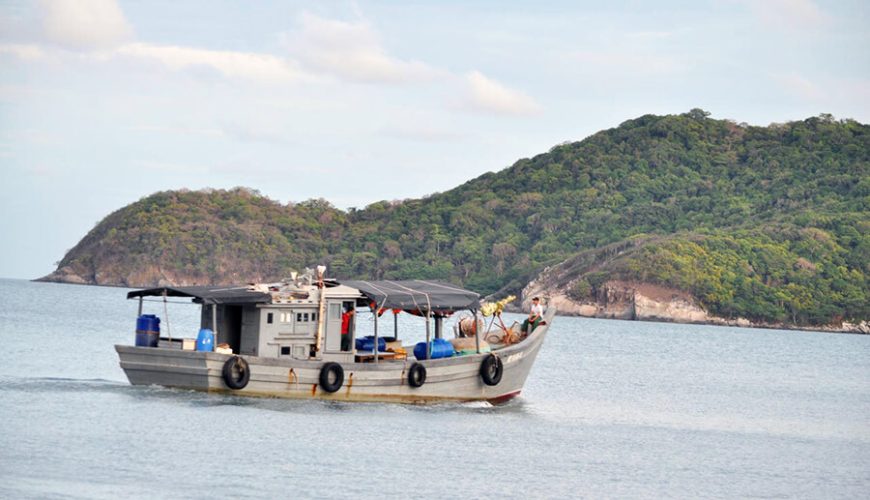 boat to Hon Khoai