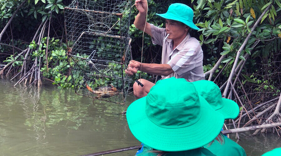 catching in Khai Long