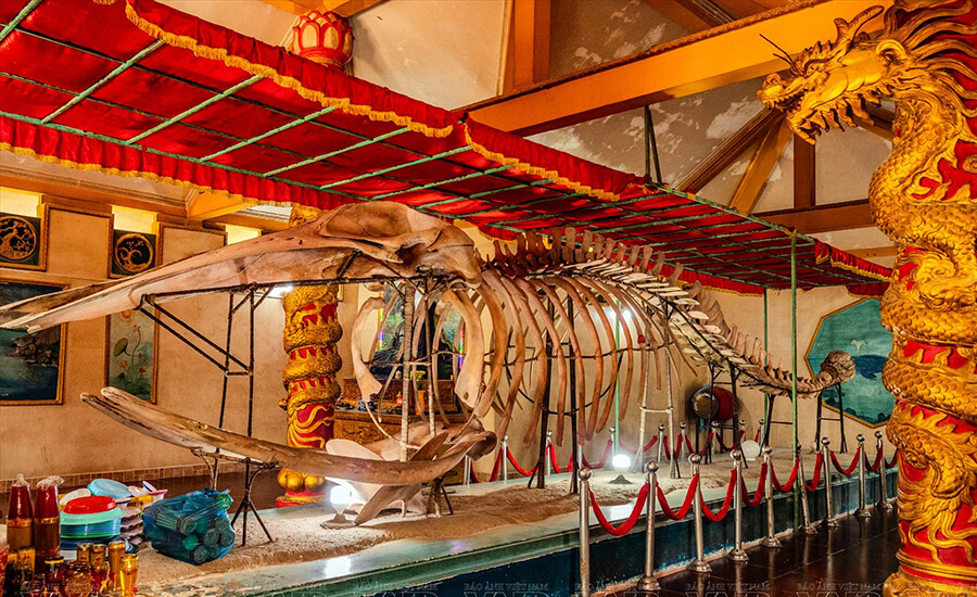 Nam Hai temple in Da Bac