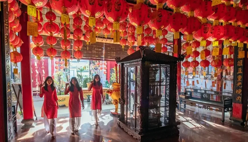 festival in Lady Thien Hau Temple in My Xuyen