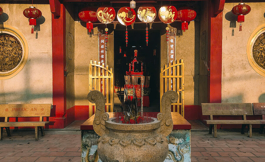 Ong Bon temple