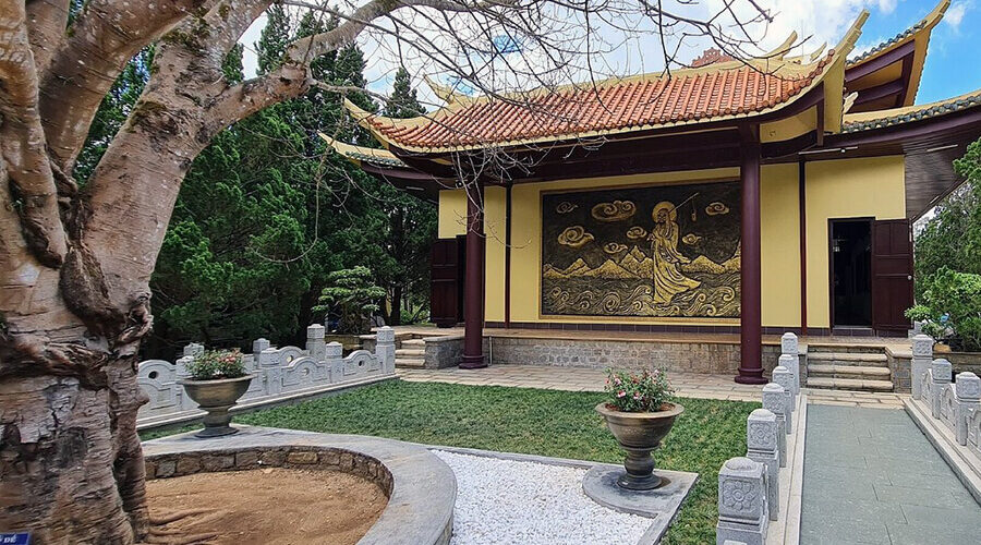 Truc Lam Zen Monastery in Da Lat
