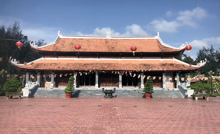 Truc Lam Tra Vinh zen monastery