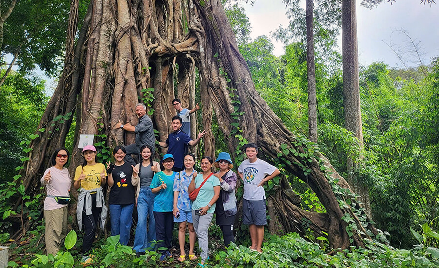 Bu Gia Map National Park