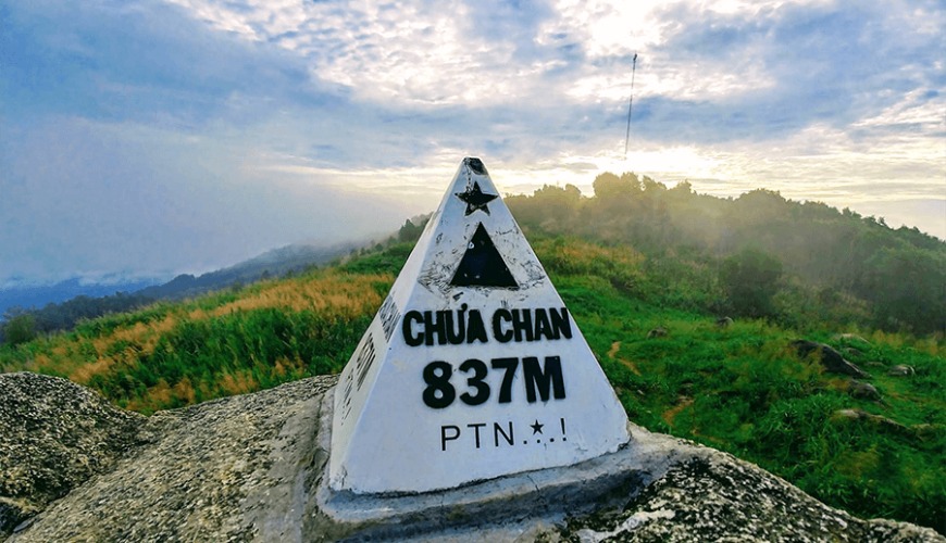 Chua Chan Mountain