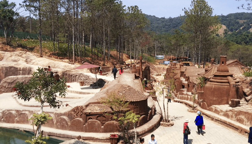 Clay Tunnel