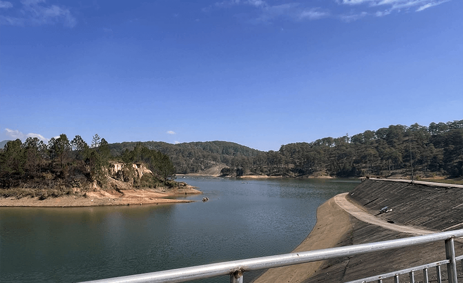 Da Nhim Lake