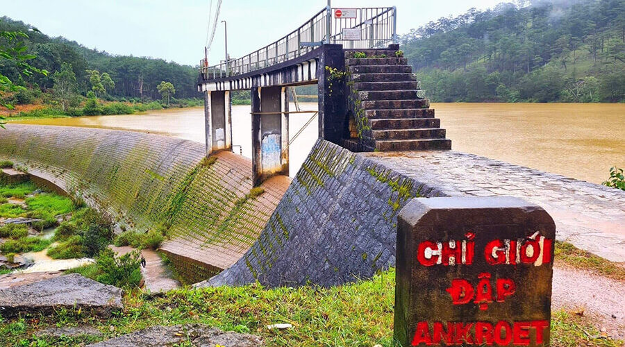 Dankia Lake and Suoi Vang