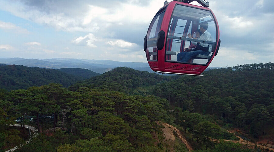 Cable car in Datanla Waterfall
