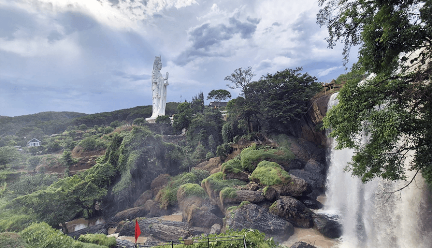 Elephant Waterfall