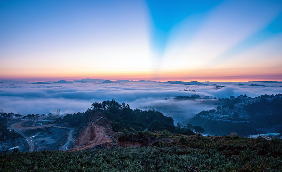 best time to visit Lang Bian Mountain