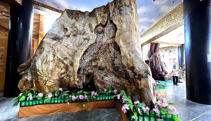 Linh Phuoc Pagoda