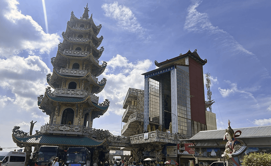 Linh Phuoc Pagoda