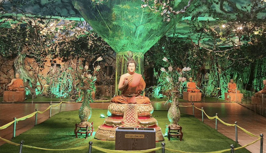 Linh Phuoc Pagoda