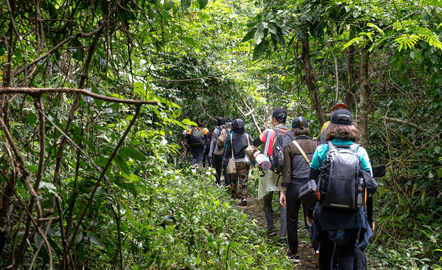 trekking in Tri An Reservoir