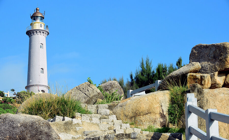 Dai Lanh Lighthouse
