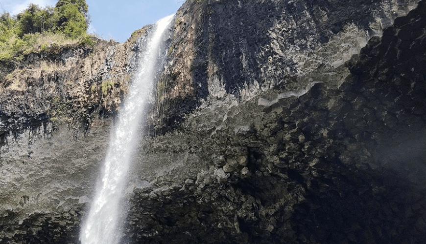 Lieng Nung Waterfall