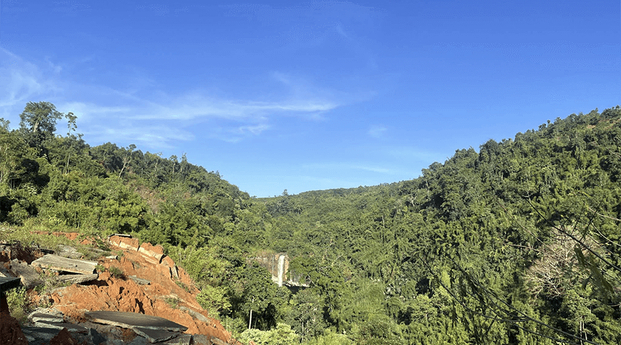 Lieng Nung Waterfall