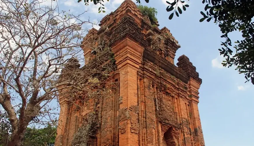 Nhan Tower