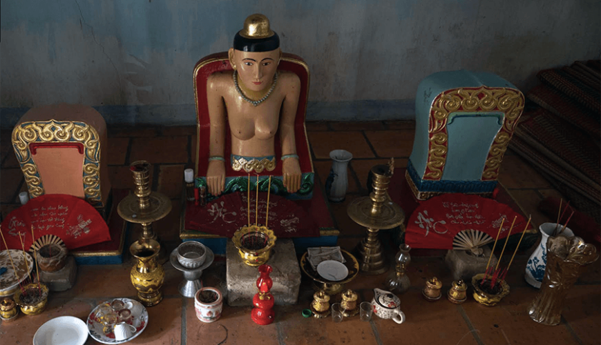 Po Klong Moh Nai Temple