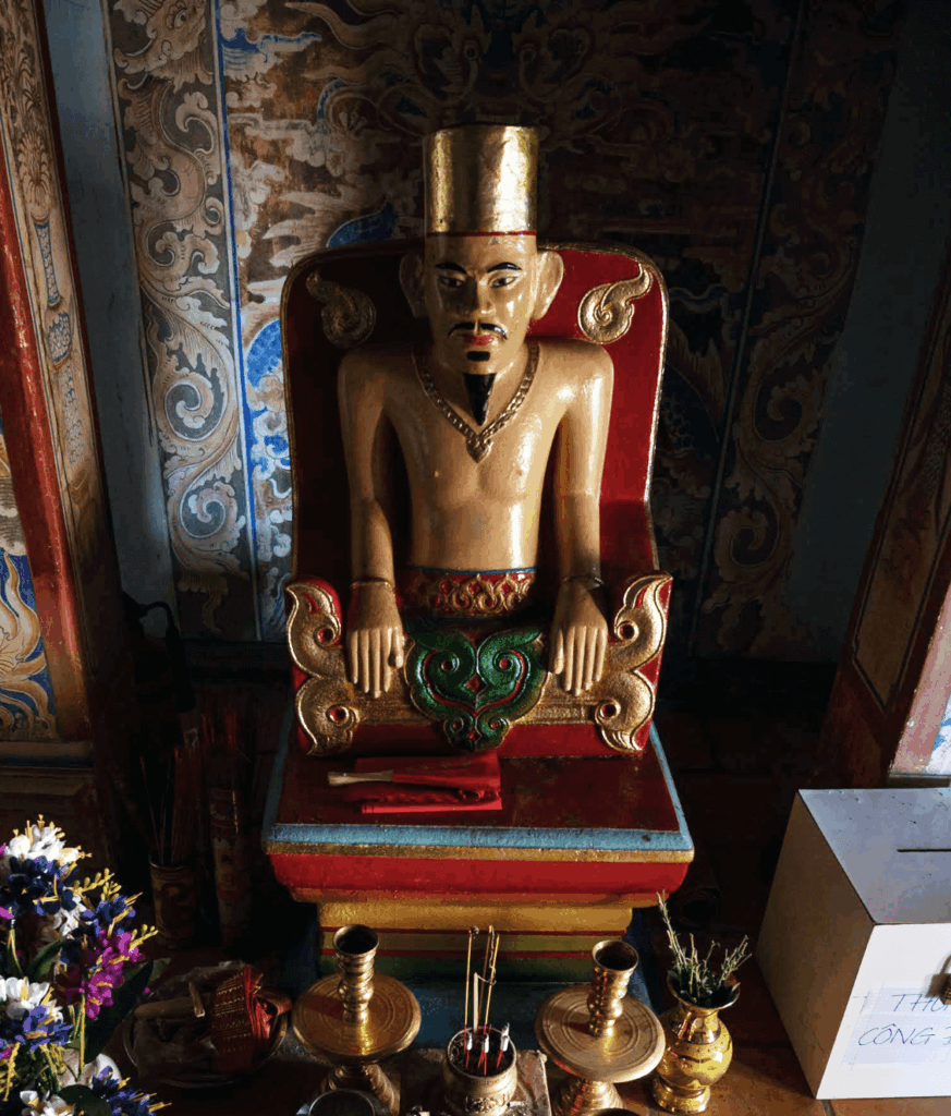 Po Klong Moh Nai Temple