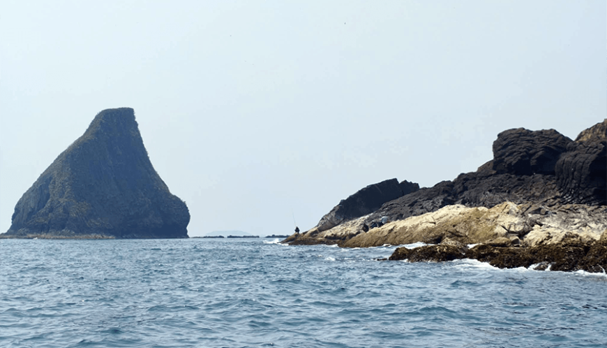 Yen Islet