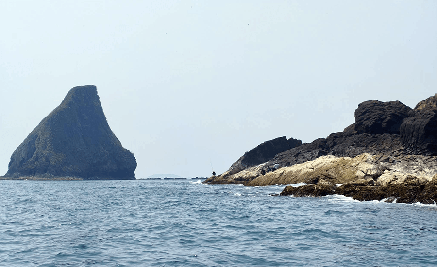 Yen Islet