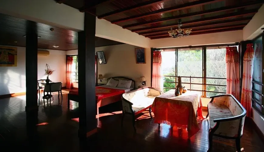 Bao Dai Villa at Lak Lake