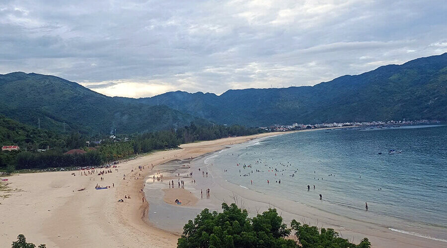 Dai Lanh Beach