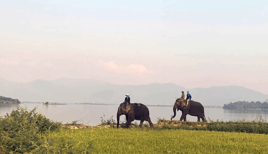 Lak Lake