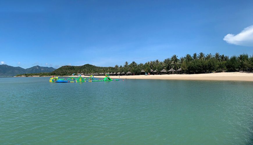 Lao islet