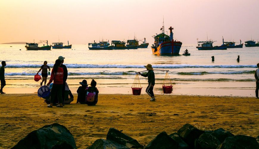 Long Thuy Beach