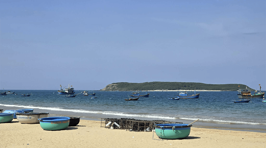 Long Thuy Beach