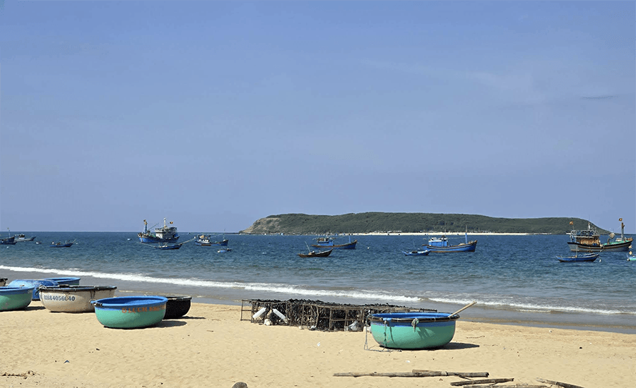 Long Thuy Beach