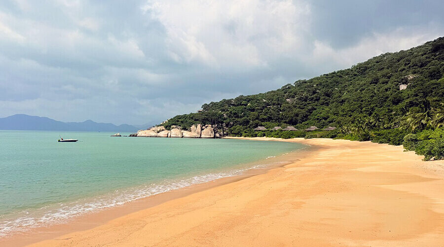 Ninh Van Bay