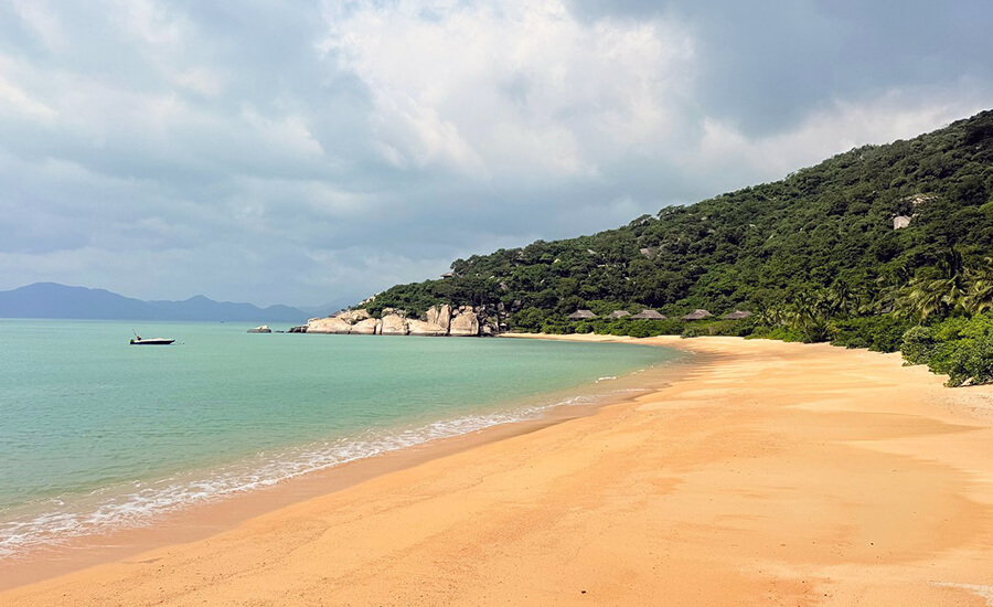 Ninh Van Bay