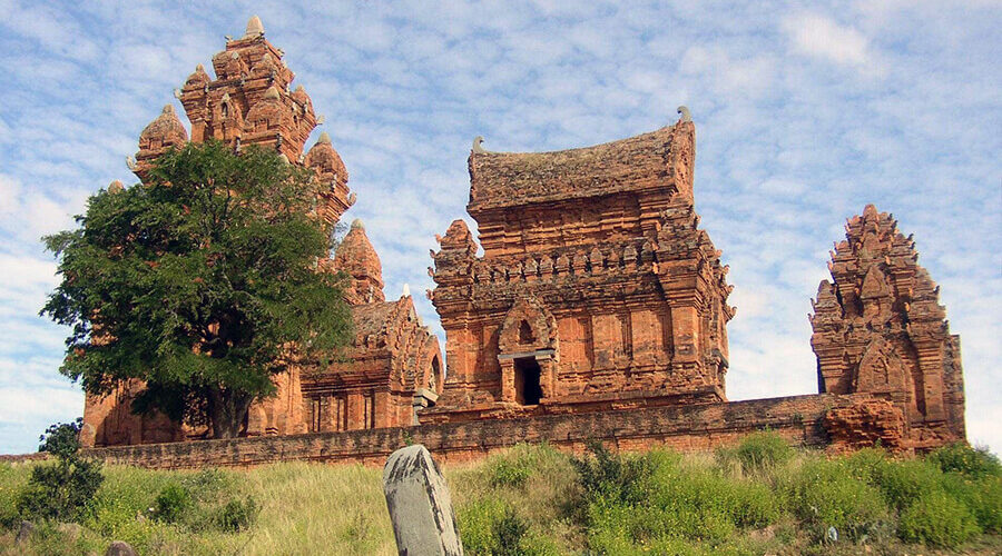 Po Klong Garai Tower