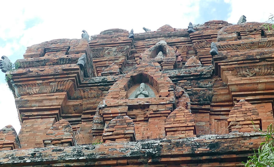 Po Klong Garai Tower