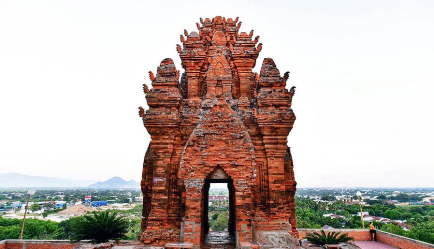 Po Klong Garai Tower