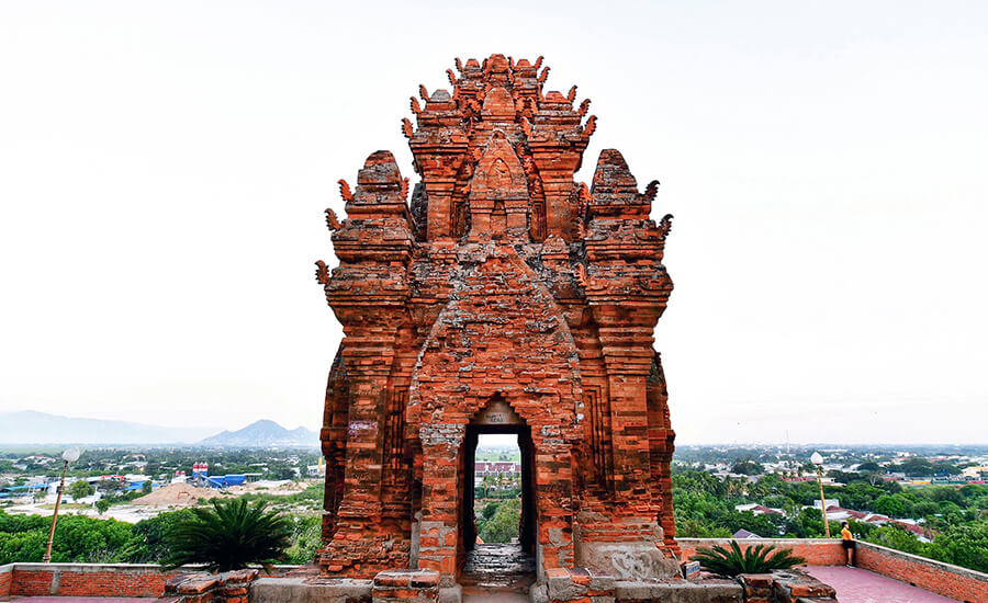 Po Klong Garai Tower