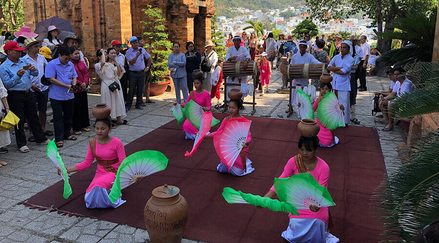 festival in Po Nagar tower