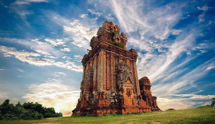Banh It Tower